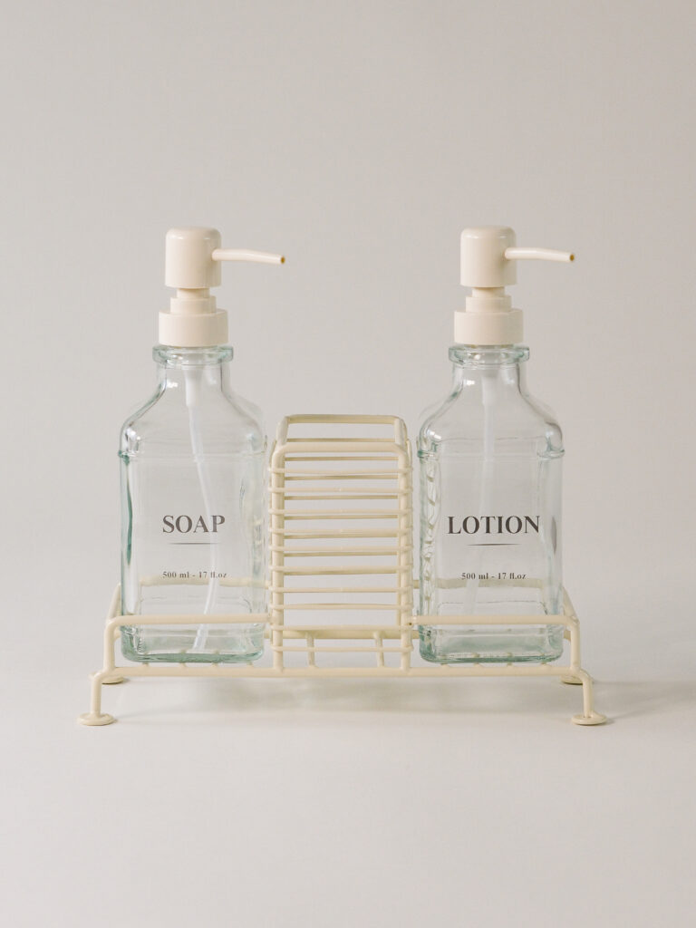 Gustea Standlı ve İkili Sıvı Sabunluk (500 ml)