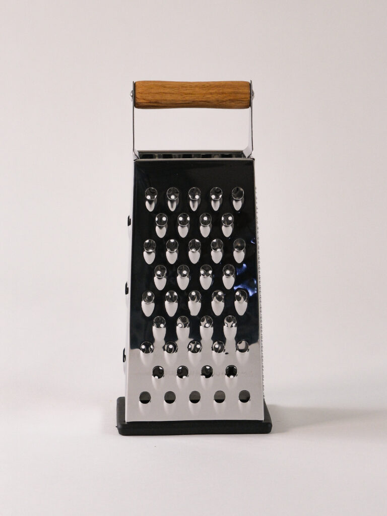 Nuvia Ahşap Kulplu Çelik Rende (11 x 24 cm)