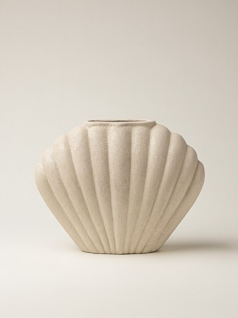 Fiora Dokulu Vazo (23 x 18 cm)