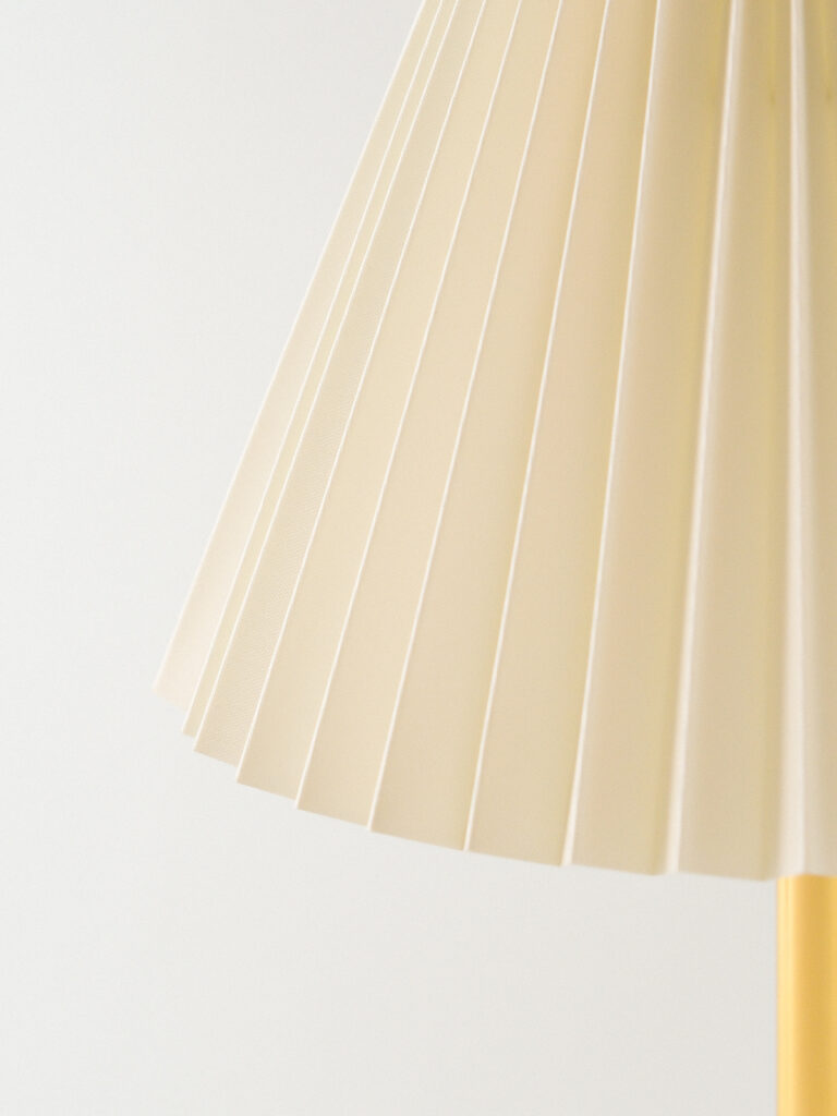 Mizu Modern Gold Abajur (22 x 35 cm)