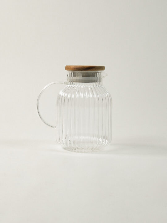 Carle Borosilikat Cam Akasya Kapaklı Sürahi (1500 ML)