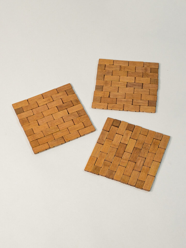 Husky 3 Parça Ahşap Nihale (27 x 27 cm)