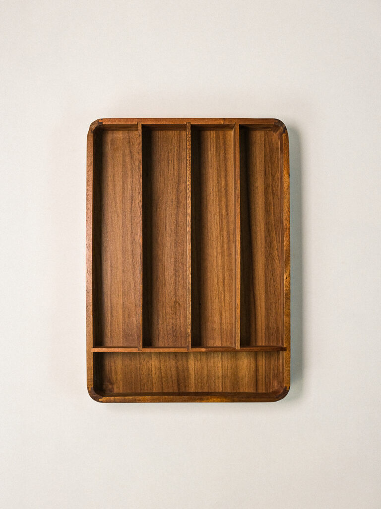 Carle Akasya Kaşıklık Düzenleyici (37 x 27 x 5 cm)