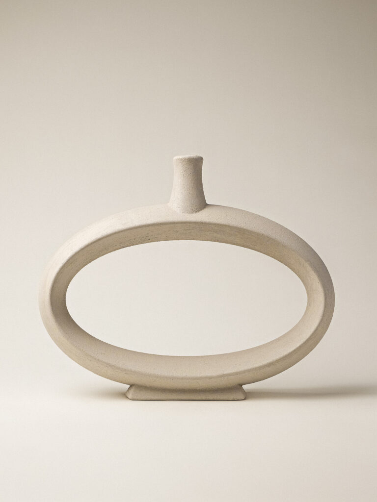 Selge Dokulu Vazo (32 x 27 cm)