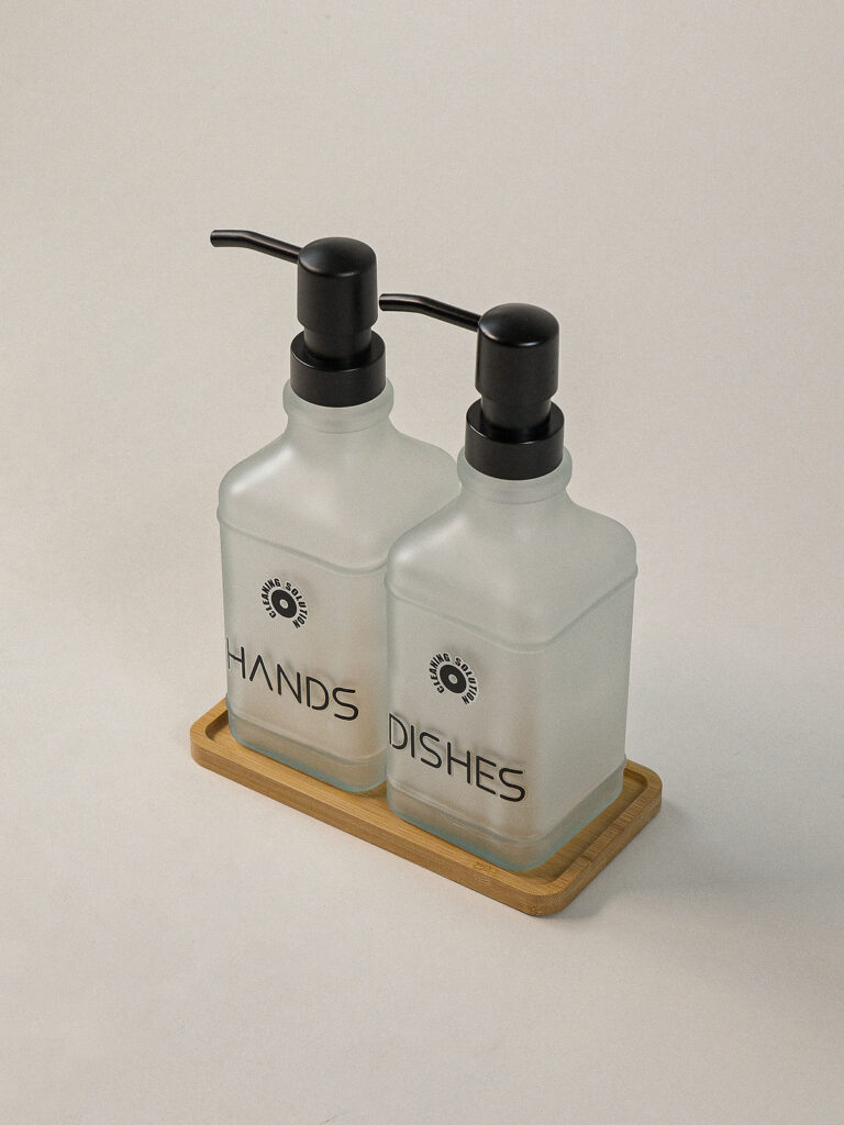 Brisa Buzlu Cam Standlı Sıvı Sabunluk Seti (500 ml)