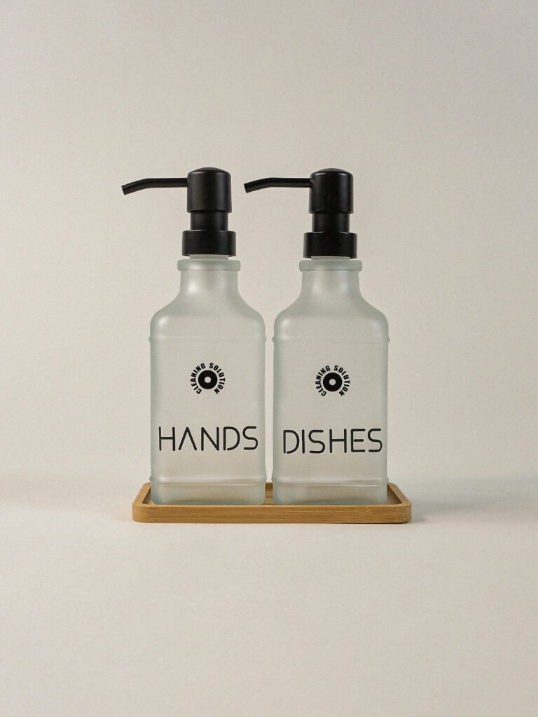 Brisa Buzlu Cam Standlı Sıvı Sabunluk Seti (500 ml)