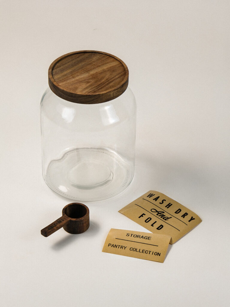 Fiella Akasya Kapaklı Cam Kavanoz (3000 ml)