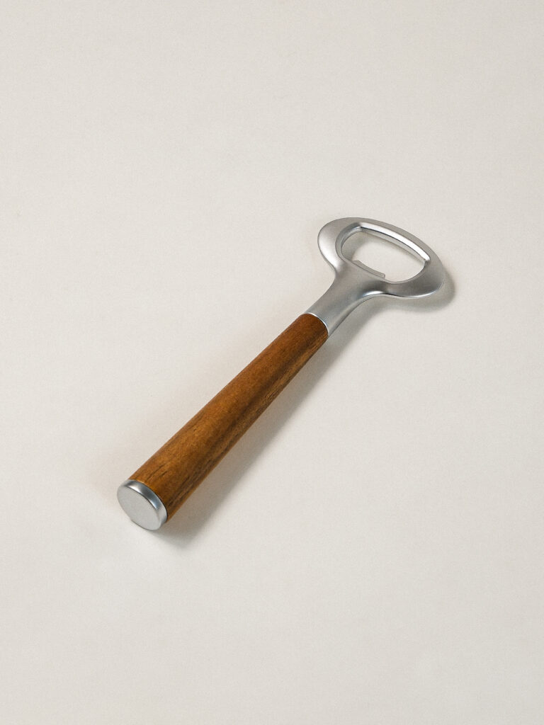 Lyra Akasya Saplı Şişe Açacağı