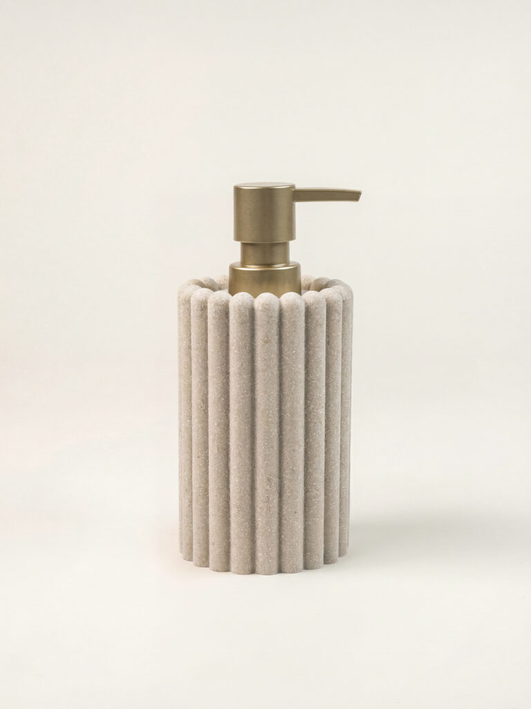 Celia Polyresin Sıvı Sabunluk (375 ml)