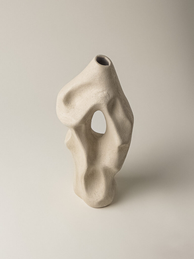 Finn Seramik Dokulu Vazo (16 x 34 cm)