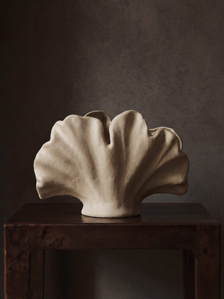 Glore Seramik Dokulu Vazo (24 x 16 cm)