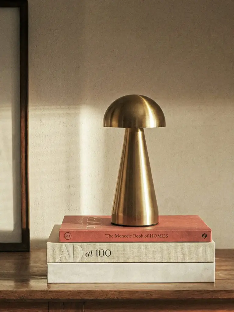 Lola Gold Masa Lambası (21 cm)