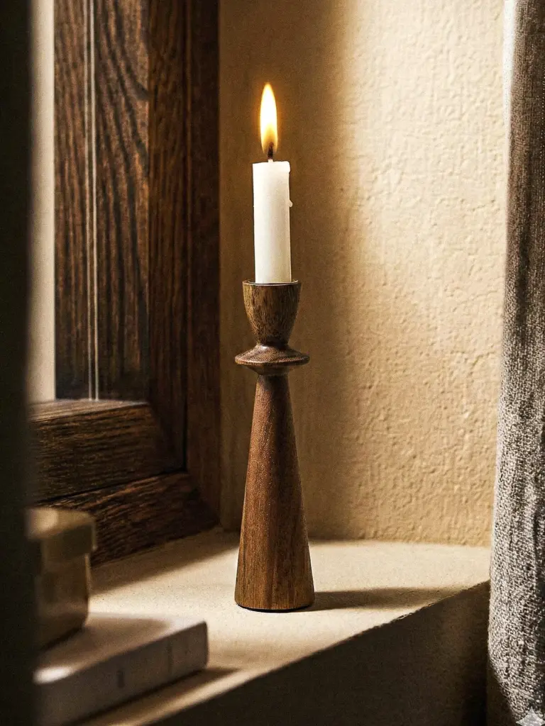 Samt Akasya Şamdan (23 cm)