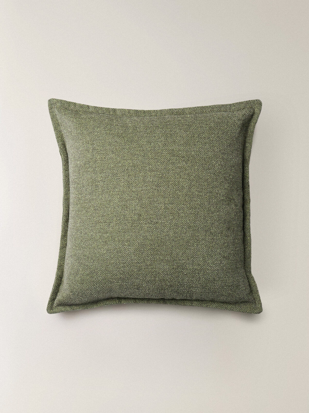 Seren Yeşil Kırlent Kılıfı (45 x 45 cm) Seren Yeşil Kırlent Kılıfı (45 x 45 cm) - Görsel 1