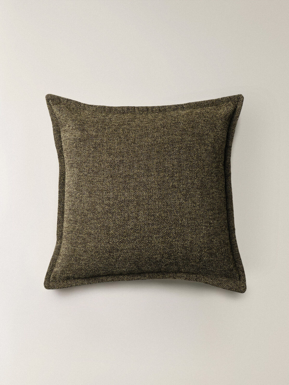 Seren Kahverengi Kırlent Kılıfı (45 x 45 cm) Seren Kahverengi Kırlent Kılıfı (45 x 45 cm) - Görsel 1