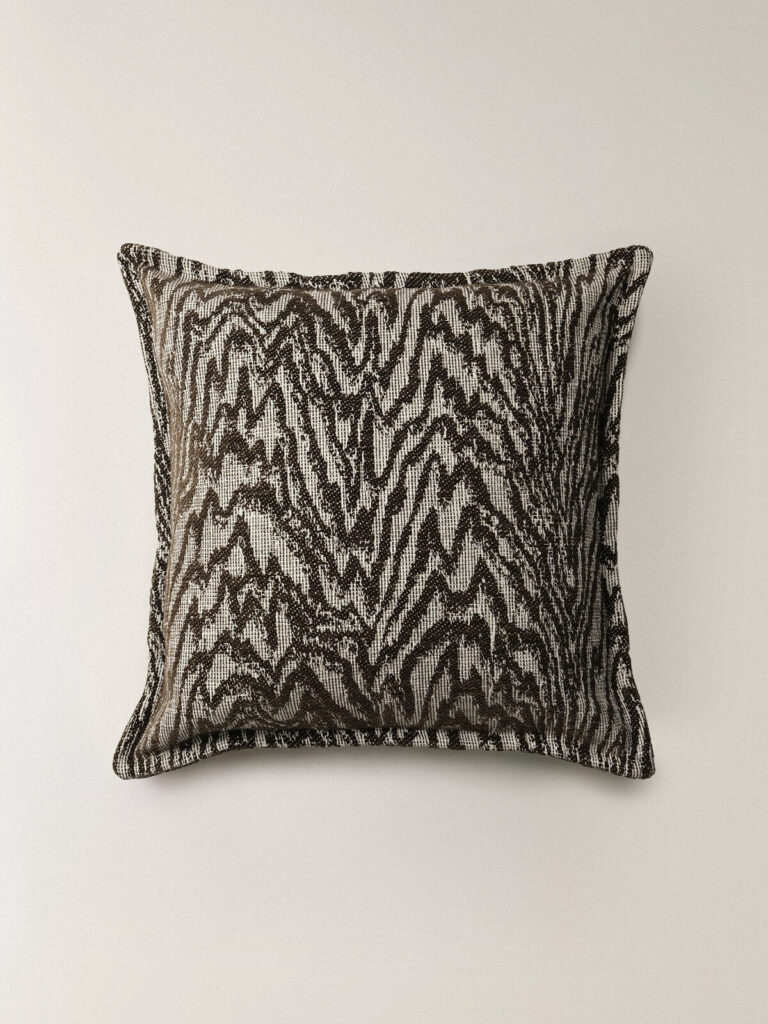 Olin Kahverengi Kırlent Kılıfı (45 x 45 cm)