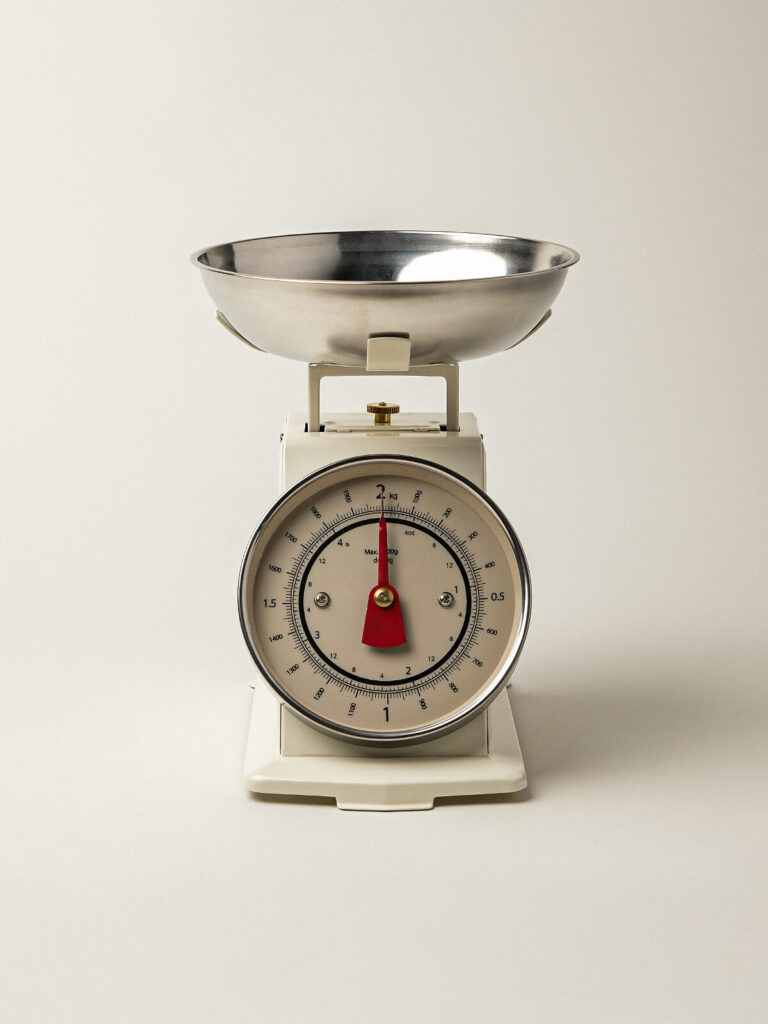 Judy Retro Krem Terazi