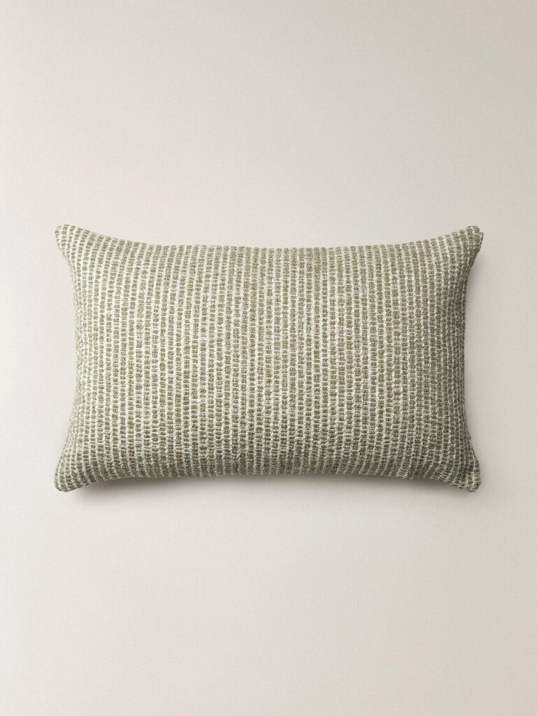 Dune Dikdörtgen Doğal Lif Karışımlı Açık Yeşil Kırlent Kılıfı (35 x 55 cm)