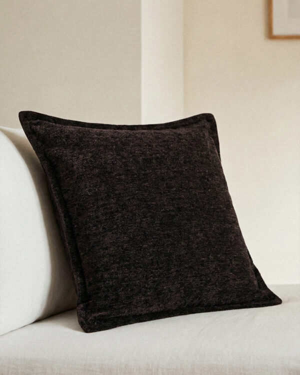 Vela Acı Kahve Kırlent Kılıfı (45 x 45 cm)