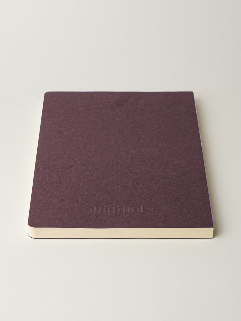 Lena İsviçre Ciltli Mor Defter (17 x 24 cm)