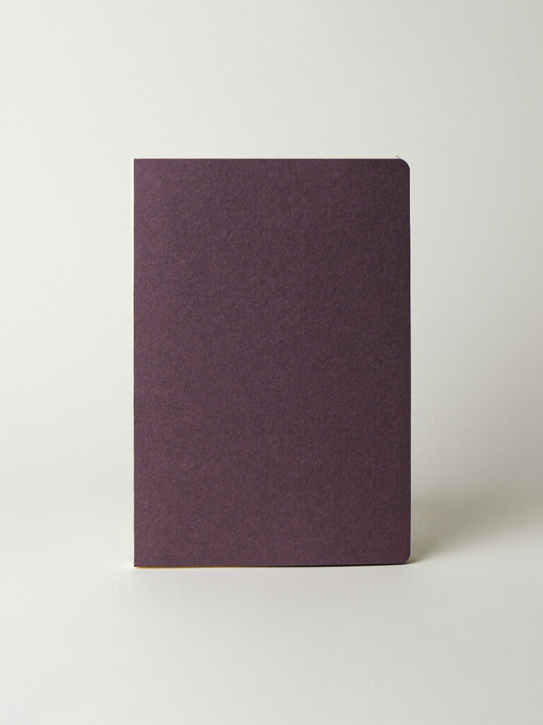 Lena İsviçre Ciltli Mor Defter (17 x 24 cm)