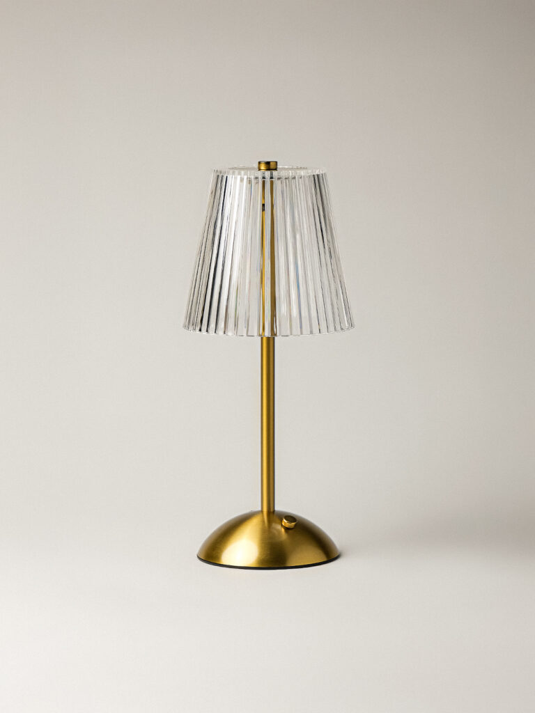 Svea Led Şarjlı Şeffaf Masa Lambası (11 x 31 cm)