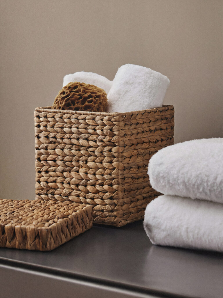 Tufted Su Sümbülü İkili Saklama Sepeti