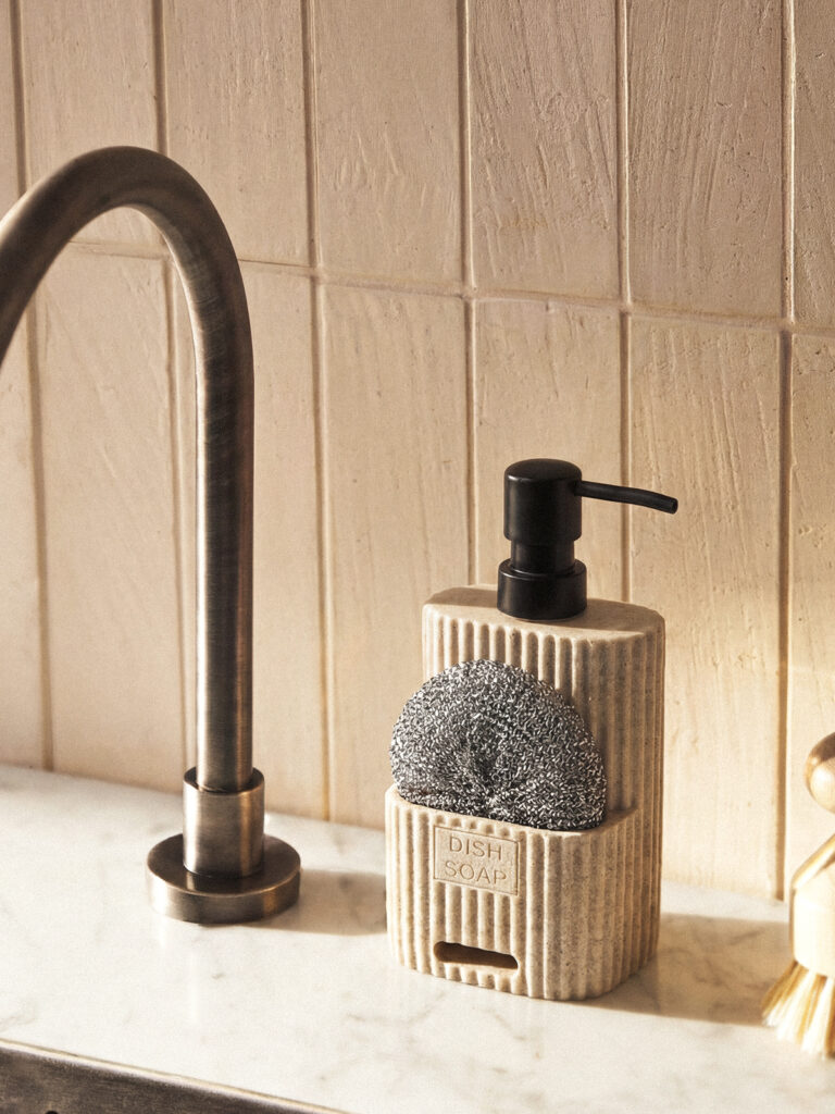 Osto Krem Polyresin Sıvı Sabunluk