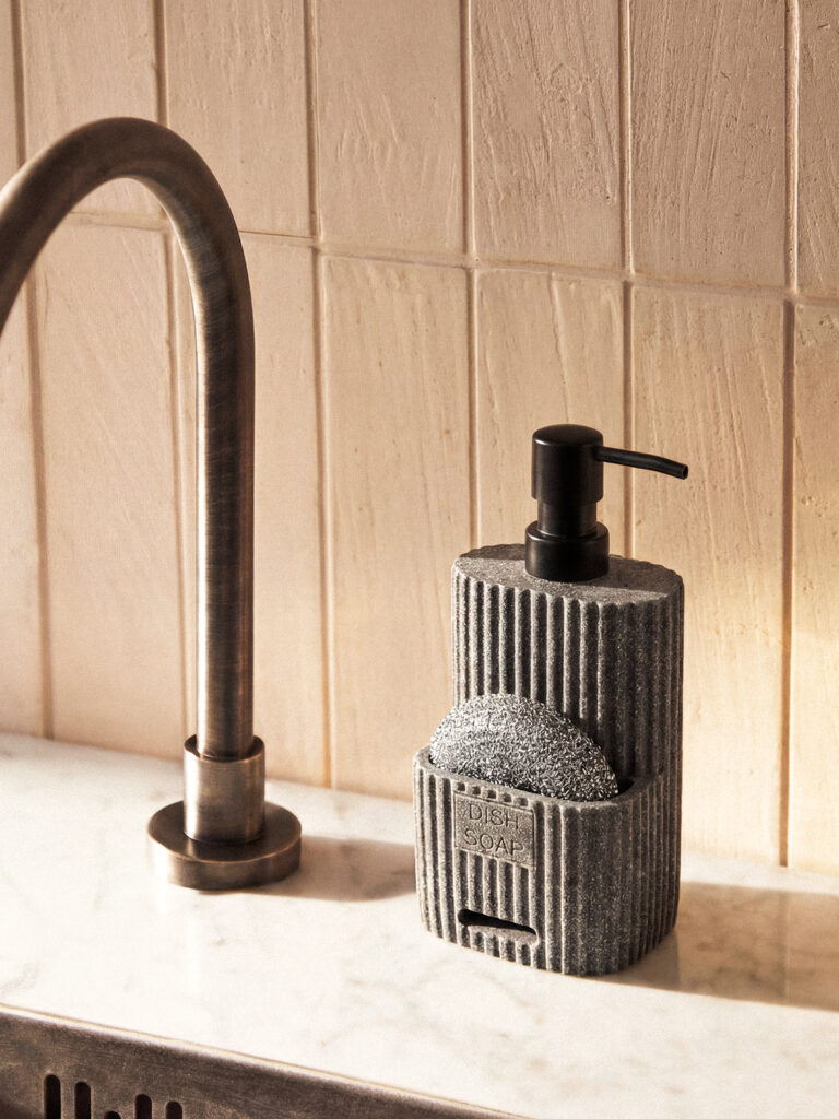 Osto Gri Polyresin Sıvı Sabunluk