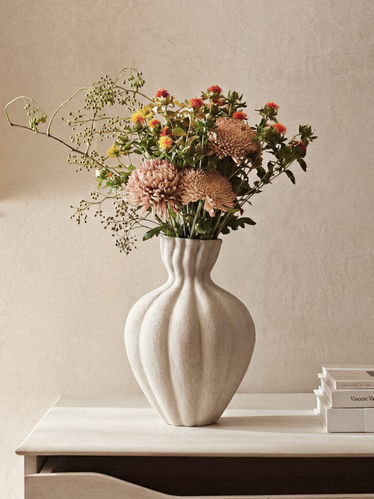 Velar Seramik Dokulu Vazo (20 x 27 cm)