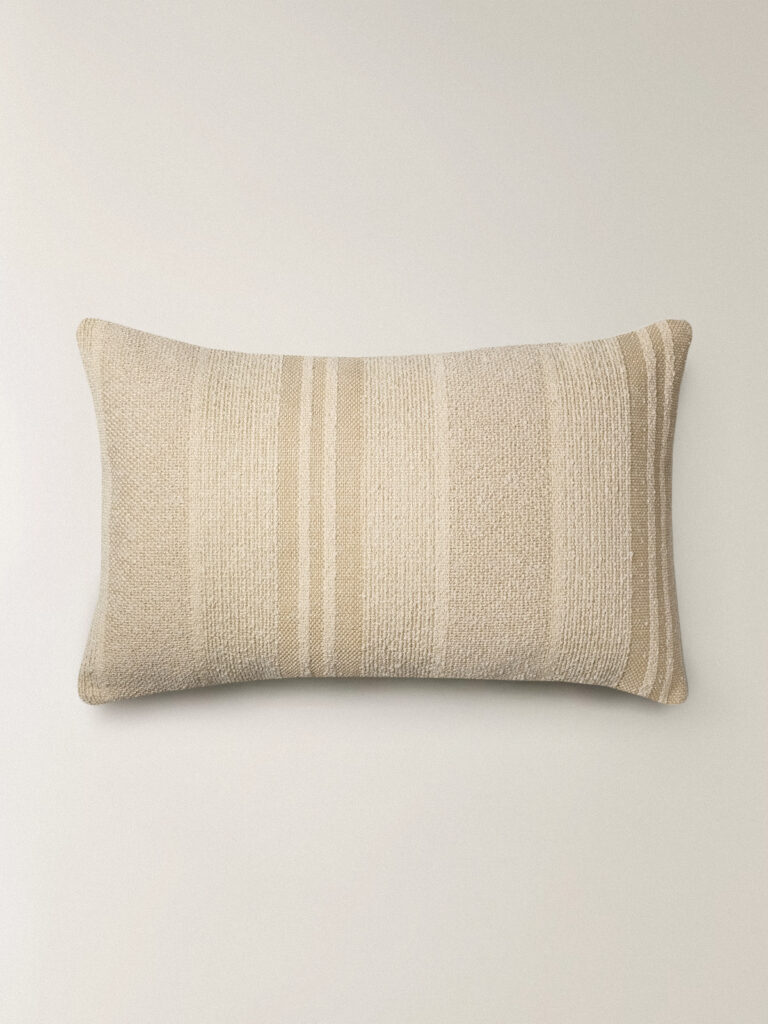 Norell Dikdörtgen Krem Kırlent Kılıfı (35 x 55 cm)